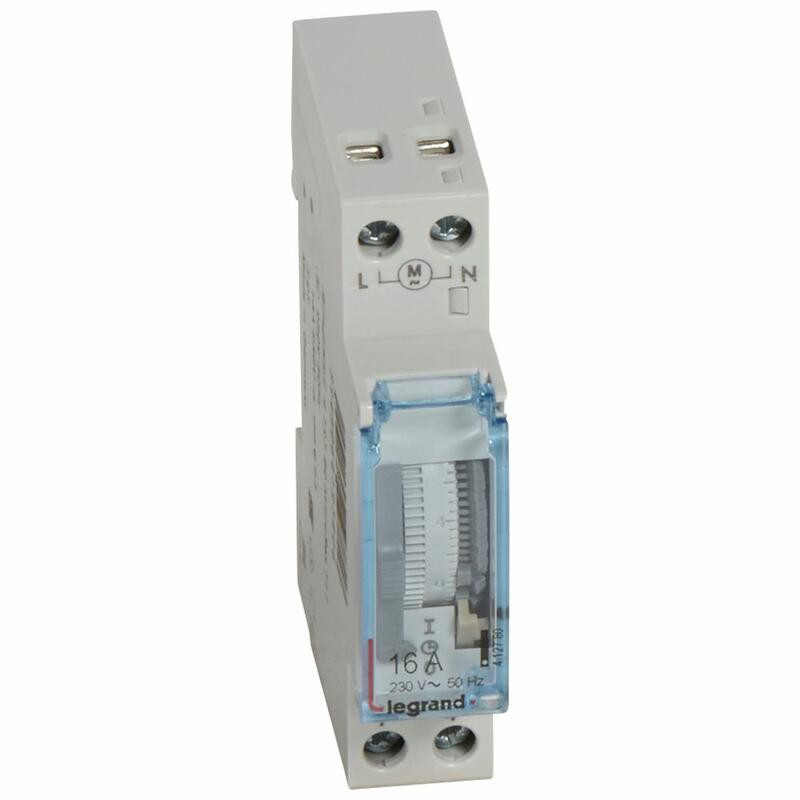 412780 Horloge programmable journalière Legrand - Cadran vertical - Analogique - Sans réserve de marche - 16A