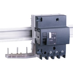 19002 NG125 Vigi NG125 - bloc différentiel - 63A - 3P - 230..415V - 30mA - Schneider Electric