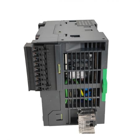TM221CE16R Automate Modicon M221 - Contrôleur 16 entrées/sorties TOR - 240Vac - Relais - Port ethernet + série