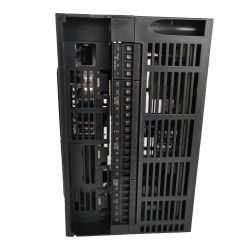 TM241CE24T Schneider - Automate Modicon M241 - Contrôleur 24 entrées/sorties - 24Vcc - PNP -Ethernet+2 série,