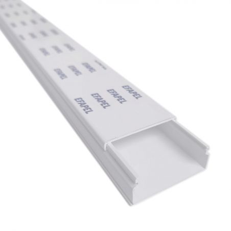 13050CBR Efapel - Goulotte électrique blanche (LxH) 80x40mm - Longueur 2 mètres - pour montage en saillie