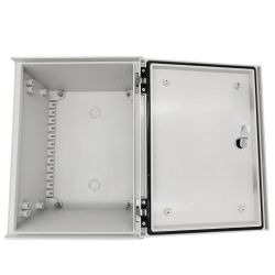 030202 EUROPOLY coffret polyester - IP66 - 300x250x160mm