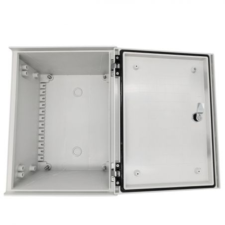 030202 EUROPOLY coffret polyester - IP66 - 300x250x160mm