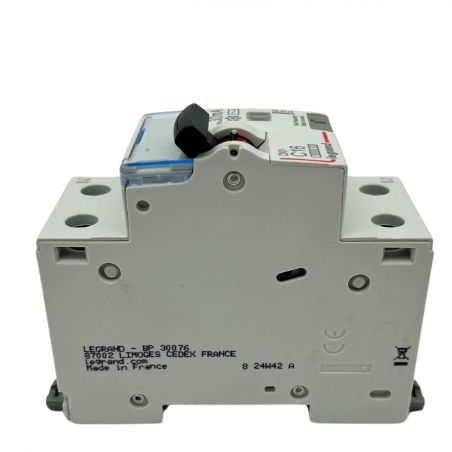 411002 Disjoncteur différentiel 16A - 30mA - Type AC - 1P+N - 2 Modules - neutre à droite - Auxiliarisable - Legrand