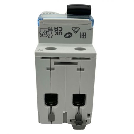 411002 Disjoncteur différentiel 16A - 30mA - Type AC - 1P+N - 2 Modules - neutre à droite - Auxiliarisable - Legrand