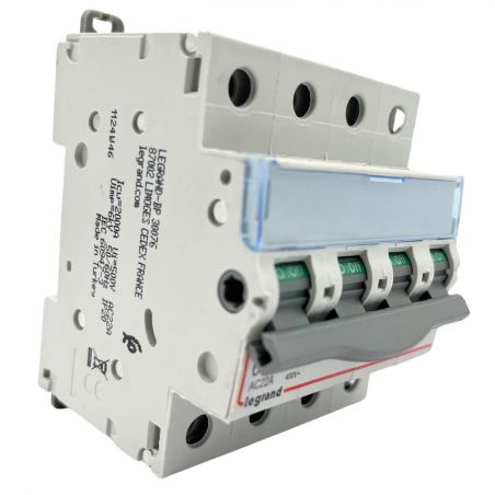 406481 Interrupteur sectionneur tétrapolaire 4P 400V - 63A - 4 modules - Bornes à vis Legrand DX³-IS
