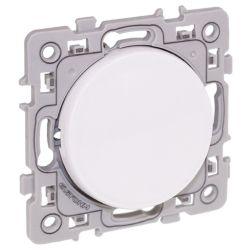 60285 EUR'OHM SQUARE Pack Starter 40 prises + 10 va et vient + 10 plaques simples blanc