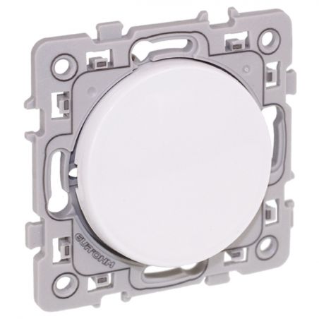 60285 EUR'OHM SQUARE Pack Starter 40 prises + 10 va et vient + 10 plaques simples blanc