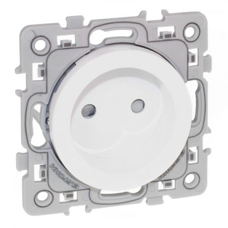 60282 EUR'OHM SQUARE Prise de courant 2P blanc à griffes