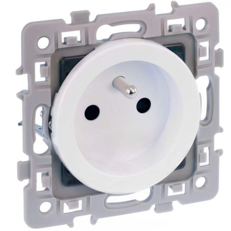60257 EUR'OHM SQUARE Prise de courant 2P+T spéciale rénovation à griffes blanc