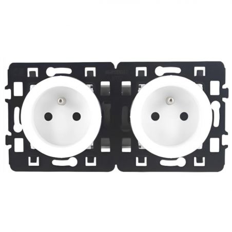 60263 EUR'OHM SQUARE Double prise de courant 2P+T précablées blanc