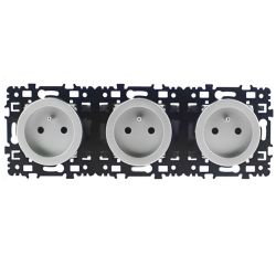 60487 EUR'OHM SQUARE Triple prise de courant 2P+T précablée Silver