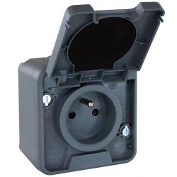 60840 EUR'OHM OXXO 	Prise électrique étanche saillie 2P+T gris IP55