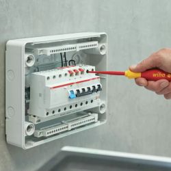 35389 Wiha - Jeu de 6 tournevis à fente/ Phillips SoftFinish® electric slimFix