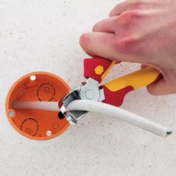 38853 Wiha - Pince TriCut Professionnelle VDE - 170 mm