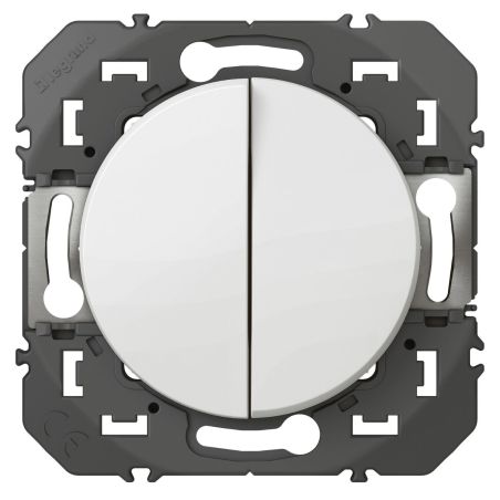 600002 Legrand - Dooxie Double interrupteur ou va-et-vient 10A 250V - Blanc