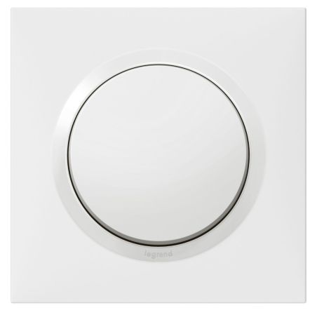 600705 Legrand - Dooxie One Poussoir complet 1 poste 6A 250V livré avec plaque et griffes - Blanc