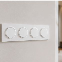 600804 Legrand - Dooxie Plaque de finition carrée 4 postes - Blanc