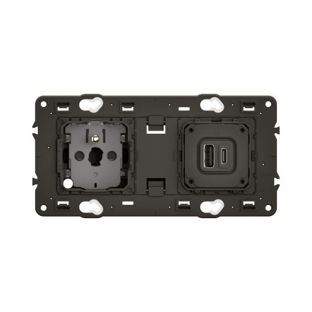 CM0143 Ensemble mécanisme prise de courant 2P+T 16A et mécanisme chargeur USB TYPE A et C, Précablée, avec support Legrand Célia