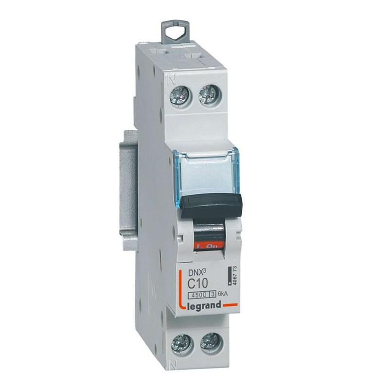 406773  Disjoncteur Legrand 10A unipolaire + neutre DNX3 - courbe C - 4,5/6kA - À vis - 1 module