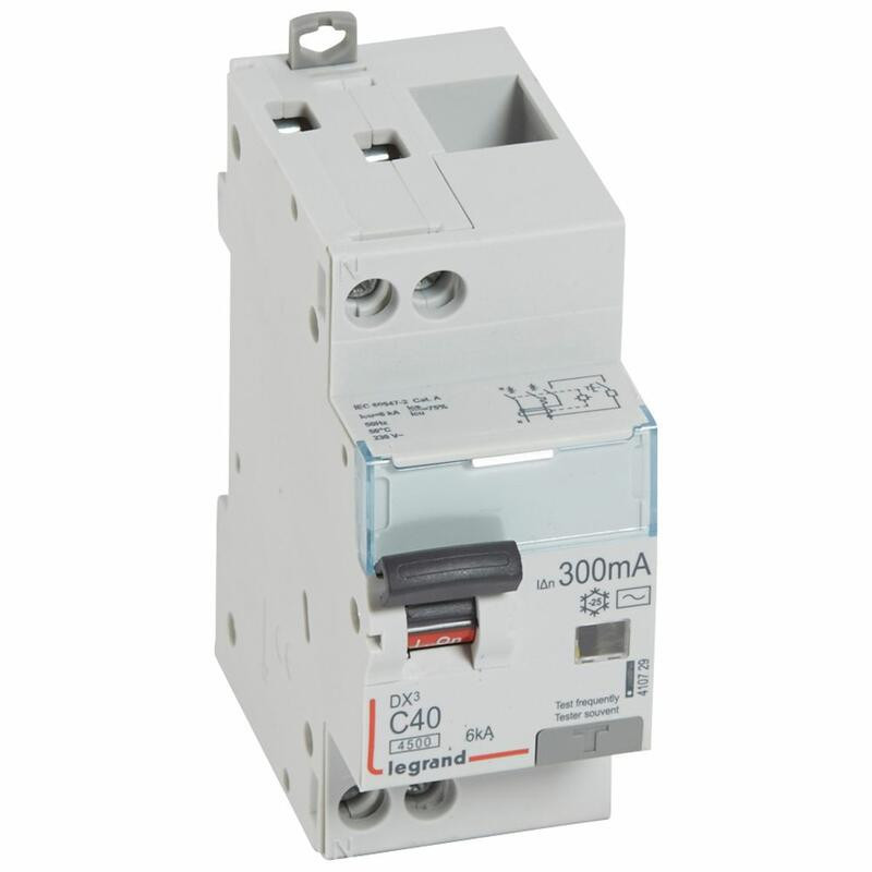 410729 Legrand  Disjoncteur différentiel 40A type AC 300mA - courbe C - DX³4500 1P+N