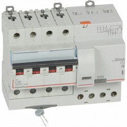 411210 Legrand  Disjoncteur différentiel tétrapolaire 50A 300mA type AC - DX³6000 10kA 4P